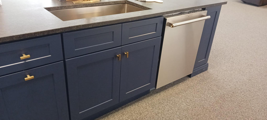 Why Should You Purchase Shaker Style Kitchen Cabinets?